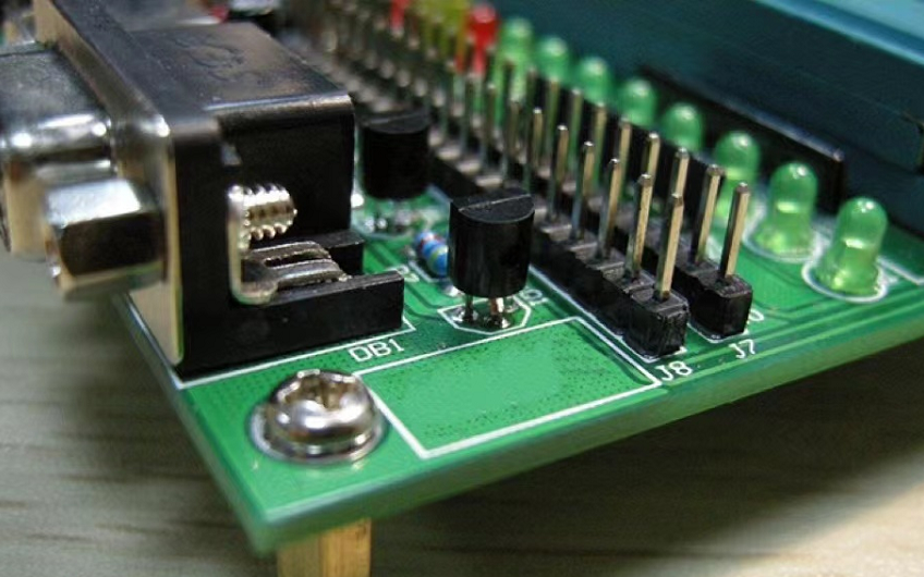 PCB制作大講堂：PCB板斷線是什么原因造成的？